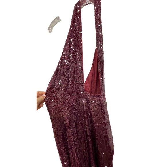 Michael Costello X Revolve Soraya Halter Sequin Burgundy Gown XS NWT - Picture 5 of 9